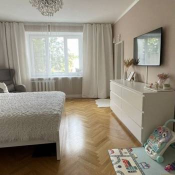 Продается 3-х комнатная квартира, 65,4 м²