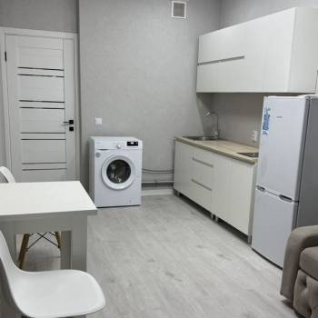 Сдается 1-комнатная квартира, 48 м²