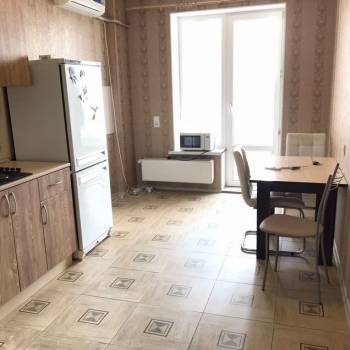 Сдается 1-комнатная квартира, 45 м²