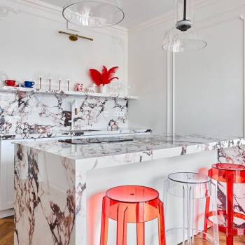 Продается 1-комнатная квартира, 47 м²