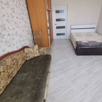 Сдается 1-комнатная квартира, 37 м²