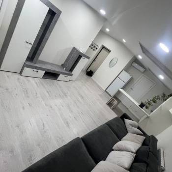 Сдается 1-комнатная квартира, 47 м²