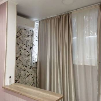 Продается 1-комнатная квартира, 45 м²