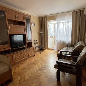 Продается 1-комнатная квартира, 33 м²