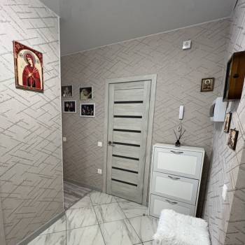 Продается 1-комнатная квартира, 41,7 м²