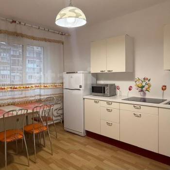 Продается 1-комнатная квартира, 36,5 м²