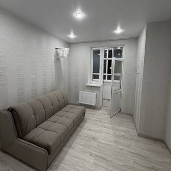 Сдается 1-комнатная квартира, 38 м²