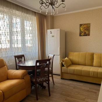 Сдается 1-комнатная квартира, 48 м²