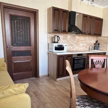 Сдается 1-комнатная квартира, 48 м²