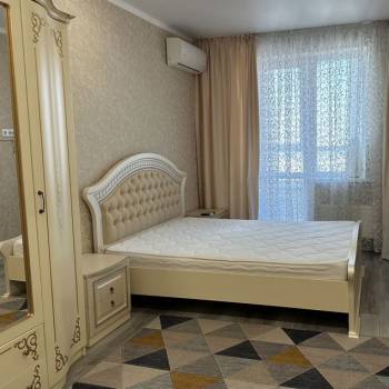 Сдается 1-комнатная квартира, 40,5 м²