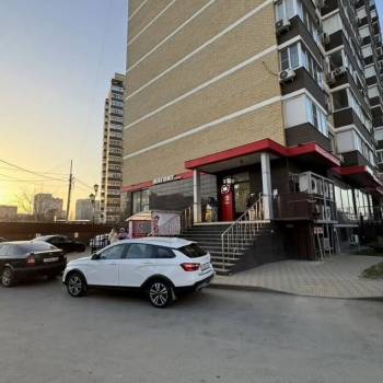 Сдается 1-комнатная квартира, 50 м²