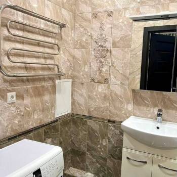 Сдается 2-х комнатная квартира, 65 м²