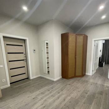 Сдается 2-х комнатная квартира, 76,9 м²