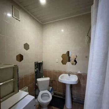 Продается 1-комнатная квартира, 38 м²