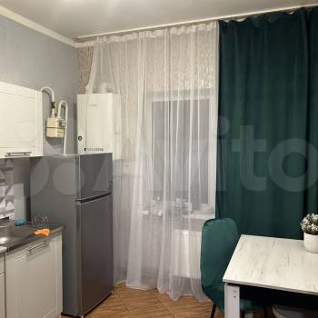 Сдается 1-комнатная квартира, 38 м²