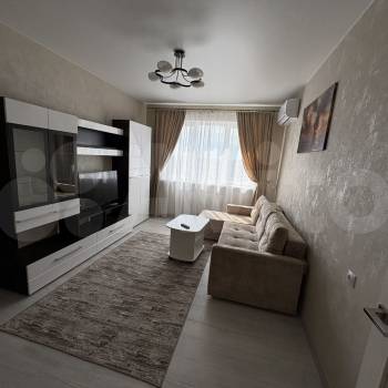 Сдается 1-комнатная квартира, 39 м²