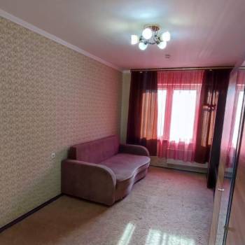 Продается 1-комнатная квартира, 38 м²
