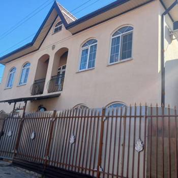 Продается Дом, 175 м²