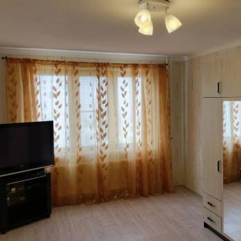 Сдается 1-комнатная квартира, 39 м²