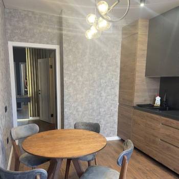 Сдается 1-комнатная квартира, 43 м²