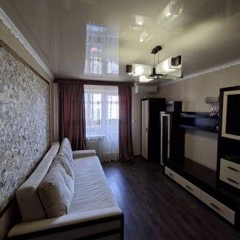 Продается 1-комнатная квартира, 36 м²