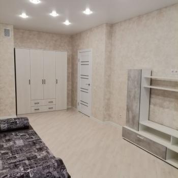 Продается 1-комнатная квартира, 38,6 м²