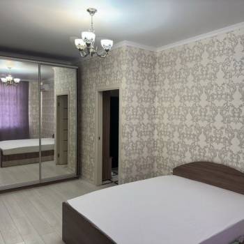 Продается 1-комнатная квартира, 40 м²