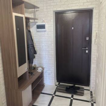 Продается 1-комнатная квартира, 40 м²