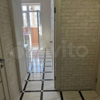 Продается 1-комнатная квартира, 40 м²