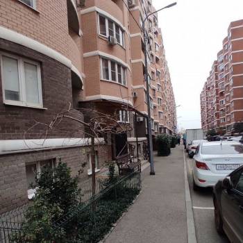 Продается 1-комнатная квартира, 42,1 м²