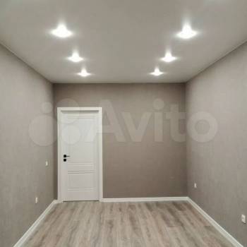 Продается 1-комнатная квартира, 43,5 м²