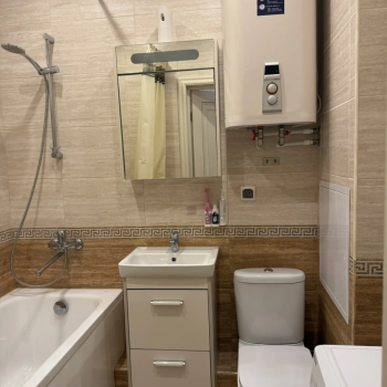 Продается 1-комнатная квартира, 41,33 м²