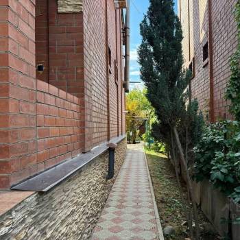 Продается Дом, 390,3 м²