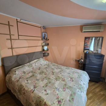 Продается Многокомнатная квартира, 96,4 м²