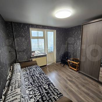 Продается Многокомнатная квартира, 96,4 м²