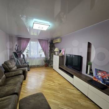 Продается Многокомнатная квартира, 96,4 м²