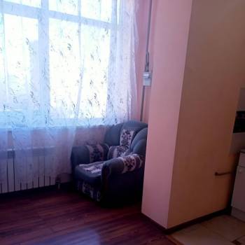 Продается 1-комнатная квартира, 47 м²