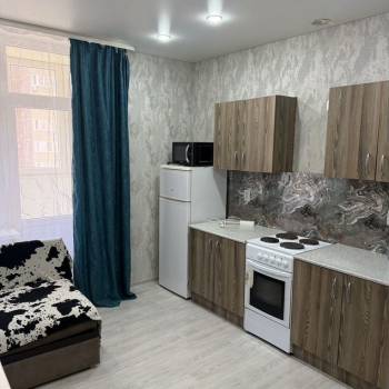 Сдается 1-комнатная квартира, 42 м²