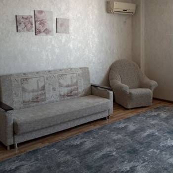 Сдается 2-х комнатная квартира, 75 м²