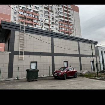 Продается Нежилое помещение, 369 м²