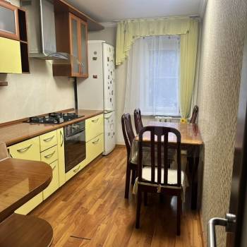 Сдается Многокомнатная квартира, 65,2 м²