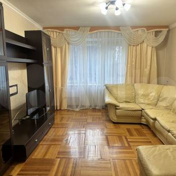 Сдается Многокомнатная квартира, 65,2 м²