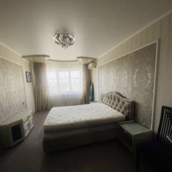 Сдается 2-х комнатная квартира, 70 м²