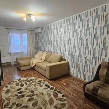 Сдается 1-комнатная квартира, 44 м²