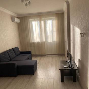 Сдается Многокомнатная квартира, 107 м²