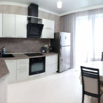 Продается 1-комнатная квартира, 50,6 м²