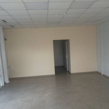 Сдается Торговое помещение, 56 м²