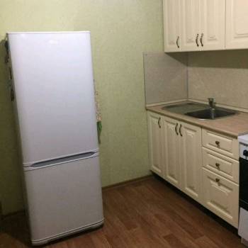 Сдается 1-комнатная квартира, 37 м²