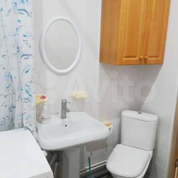 Сдается 1-комнатная квартира, 42 м²