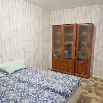 Сдается 1-комнатная квартира, 42 м²